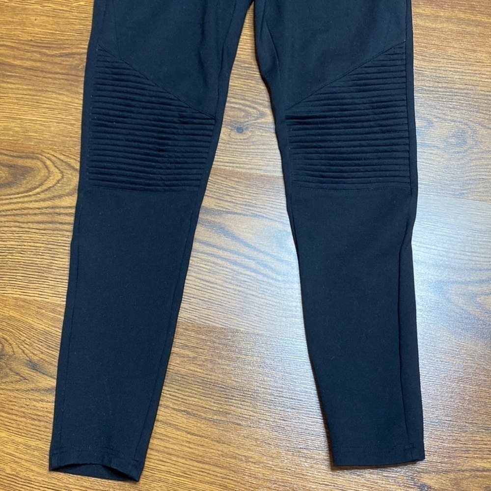 🌷 Point Zero 🌷 Black Stretch Dress Pants - Picture 2 of 7